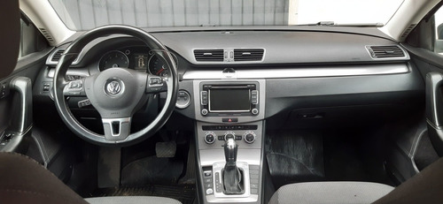 Imagen 7 de 12 de Volkswagen Passat 2013 2.0 Advance Tsi 211cv Dsg