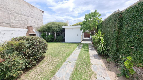 Imagen 30 de 30 de Apto Crédito Bancor Casa 3 Dormitorios Con Patio Y Asado Barrio Parque