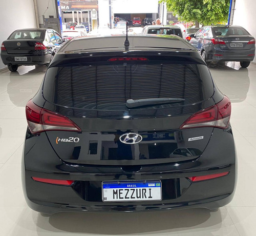 Hyundai Hb20 1.6 Comfort Plus 16v Flex 4p Automático