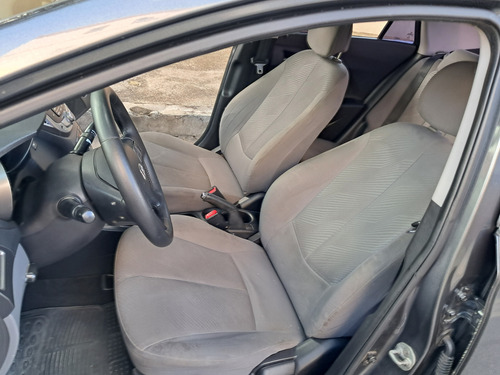 Hyundai HB20S 1.6 Comfort Plus Flex 4p