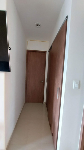Imagen 16 de 26 de Venta Departamento Con Roof Privado Y Dos Balcones En Porta