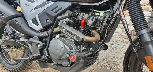 Hero Xpulse 200 Blanco Kova Motorcycle Concesionario Oficial