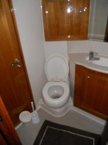 Imagen 11 de 13 de Yate Riviera Fly Bridge 58 Lv916