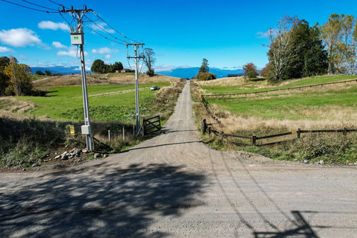 Parcelas Puyehue, Agua Luz Lago Puyehue