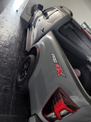 Nissan Frontier 4.0 Pro-4x V6 4x4 At