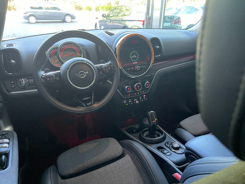 Imagen 11 de 16 de Mini Cooper Countryman 2.0 Cooper S 192cv