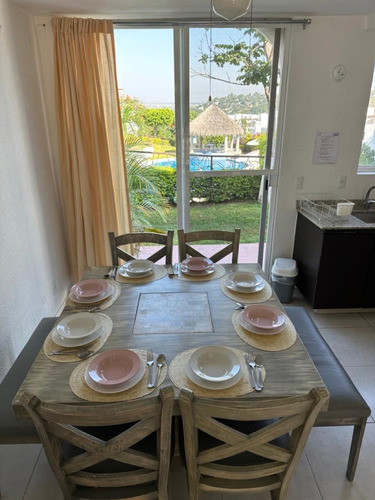 Casa En Tequesquitengo