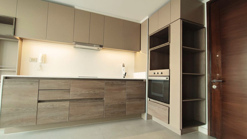 Edificio Av. Irarrázaval (1 Est. 1 Bod.) Vista Sur Piso 6