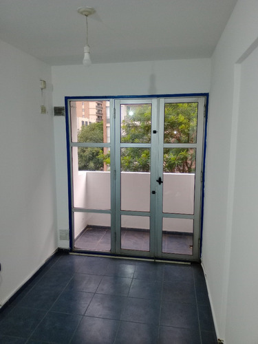 Se Alquila Dpto 1 Dorm. Y Balcon, Transito Esq. Bv. Illia!!!