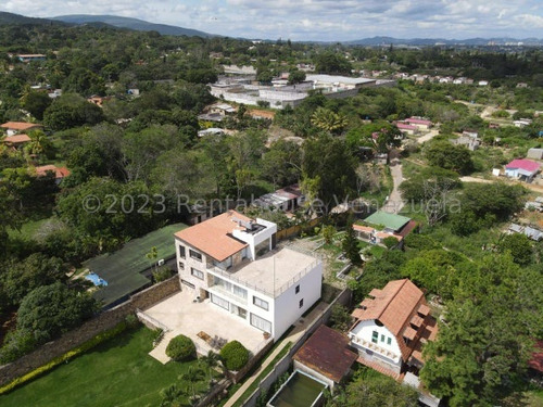 Casa En Venta En El Manzano Barquisimeto @eloisabermudez