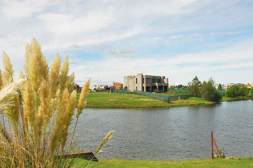 Imagen 9 de 12 de En Exclusiva!! Lote Al Rio En Venta En Barrio San Marco , Villanueva.