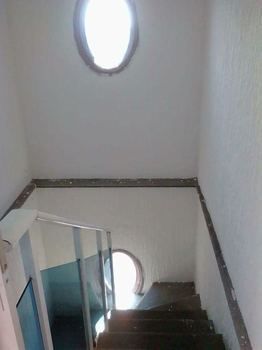 Edificio En Civac, Jiutepec, Morelos - Ber-61- Ed