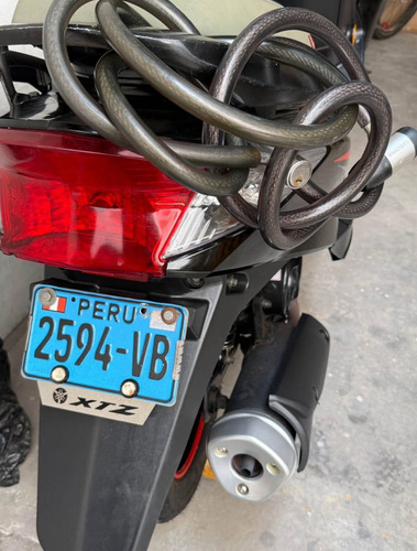 Moto Lifan 2021 (2858 Kms) Incluye Casco, Cadena Y Cobertor