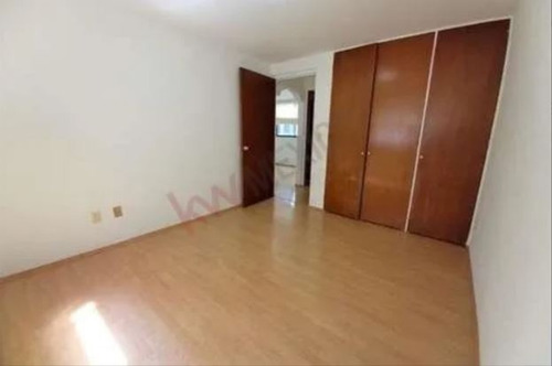Departamento En Venta En Cdmx Av Rio Churubusco #242, Colonia Paseos De Taxqueña, C.p. 04250 Mlci15