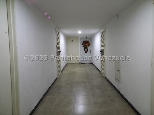Apartamento En Venta Guarenas La Vaquera Fn