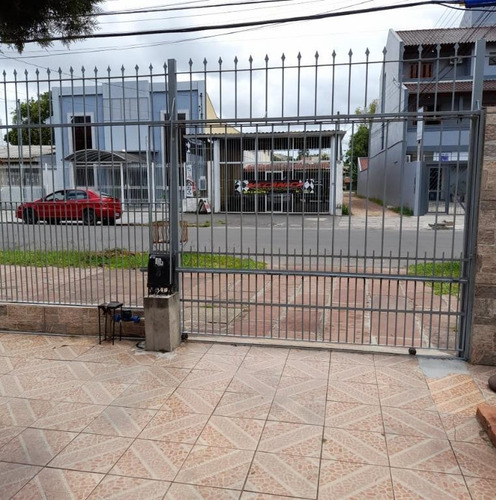 Casa Com 3 Dormitórios À Venda, 381 M² Por R$ 800.000,00 - Camaquã - Porto Alegre/rs - Ca0990