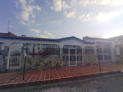 Imagen 2 de 14 de Gerybet Varela Rentahouse Mp 2217283 La Esmeralda San Diego