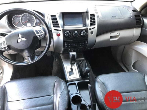 Imagem 6 de 13 de Mitsubishi Pajero Dakar 3.5 4x4 Flex 5p