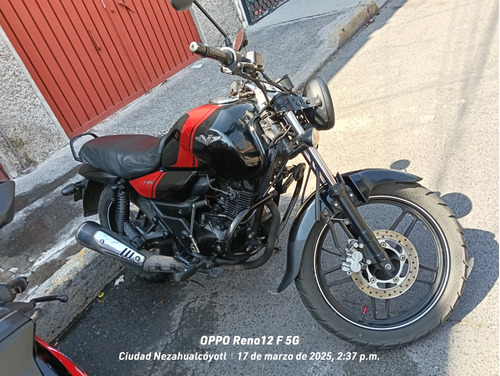 Vendo O Cambio ,execelente Moto Bajaj V15 150cc Todos Los Pa