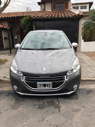 Peugeot 208 1.6 Feline 2014