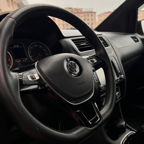 Volkswagen Fox 1.6 Run Total Flex 5p
