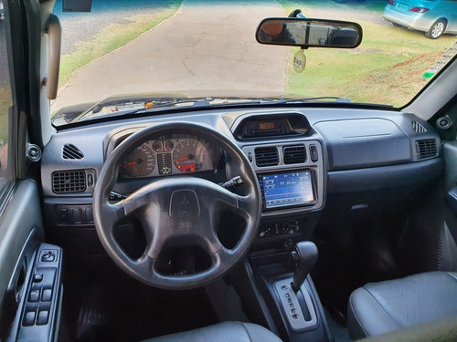 Imagem 5 de 8 de Mitsubishi Pajero Tr4 2.0 4x4 Flex Aut