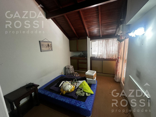 Casa En Venta En Adrogue