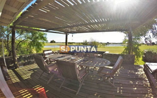 Imagen 5 de 16 de Alquiler Preciosa Casa Para Pasar Sus Vacaciones En El Quijote Chacras