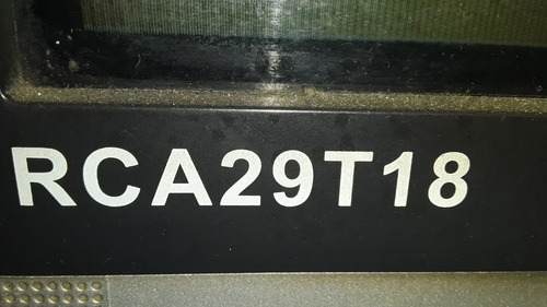 Imagen 3 de 10 de Televisor Rca Usado, Con Control Remoto