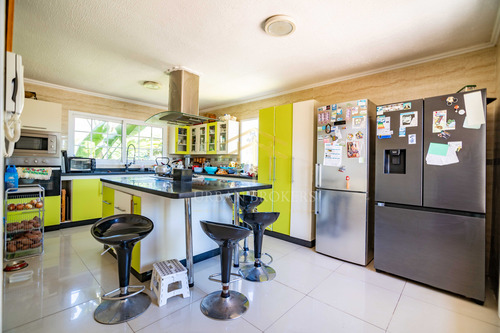 Casa 5 Dormitorios En Condominio, La Serena (94257)