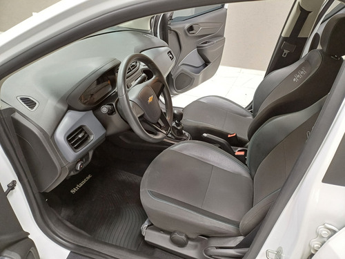 Chevrolet Onix 1.4 Black Edition 1.4