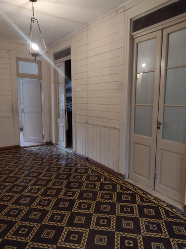 Casa En Venta - 3 Dormitorios 1 Baño - 450mts2 - Ensenada