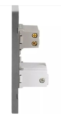 Contacto Aterrizado Y 2 Puertos Usb Con Placa