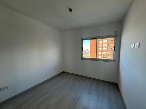 Departamento Tres Ambientes A La Venta En Wilde