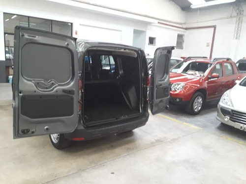 Imagen 11 de 16 de Renault Kangoo Emotion 5 Asientos Entr.inm. (jp)