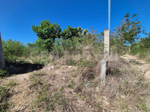 Se Vende Terreno En Citilcum Izamal En Yucatán De 600 M2 Con Construcción
