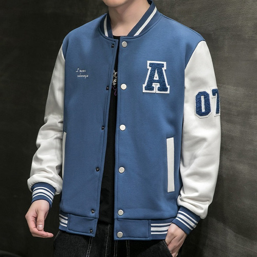 Chaqueta Varsity Con Letras Bordadas, Edición En Alto Reliev