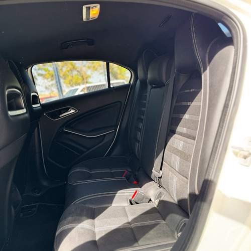 Mercedes-Benz Clase A 1.6 200 Cgi Style Mt