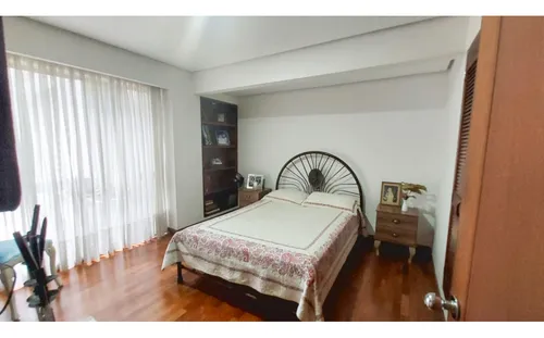 Venta De Exclisivo Apartamento Amoblado En Las Lomas El Poblado