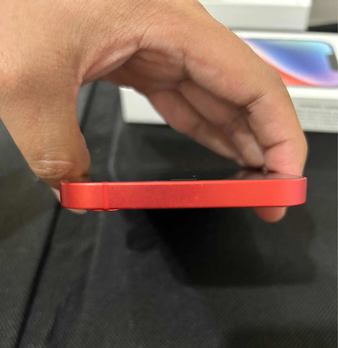 Celular iPhone 12 64gb Rojo (Usado)