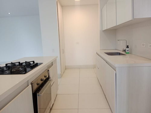 Venta Apartamento El Poblado Detrás Cancha De Golf Club Campestre