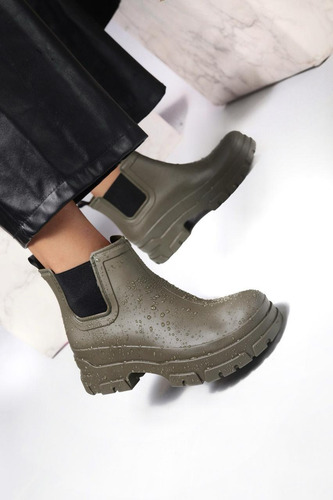 Botas De Mujer Oliwa Para Lluvia Caña Baja