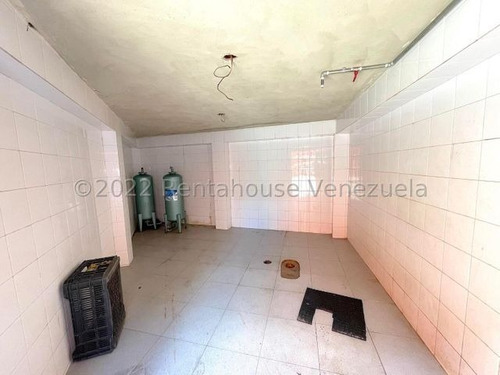 Imagen 12 de 21 de Edificio En Alquiler - Juan Carlos Pumar