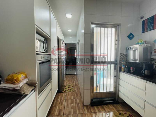 Linda Casa De Vila, Salão, Copa Cozinha Com Armário, 3quartos Sendo 1suite, Tem Closet - Pacv30051