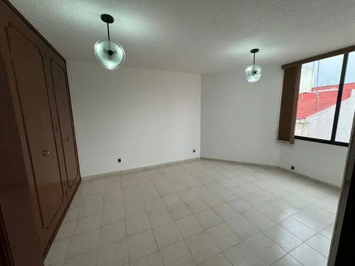 Se Vende Casa En Fraccionamiento En El Parque Coyoacan.