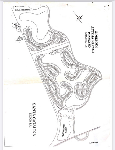 Venta Lote Al Rio En Barrio Santa Catalina