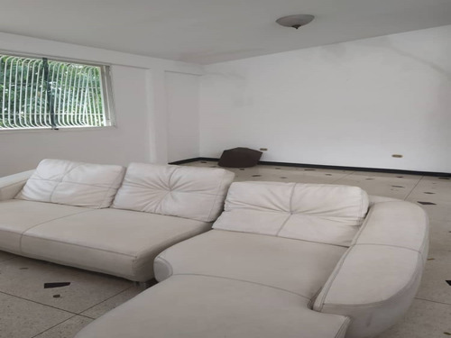 Imagen 19 de 30 de Casa En Venta - Urb Colinas De Los Ruices- Yvelisse Herrera Asesor Inmobiliario Re/max Vip Lpg 04241767041