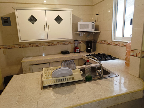 Moderno Depto De Tres Recámaras Un Baño En Renta