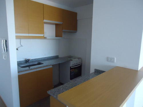 Imagen 5 de 16 de Venta 2 Amb. Con Cochera Cubierta En Morón Sur