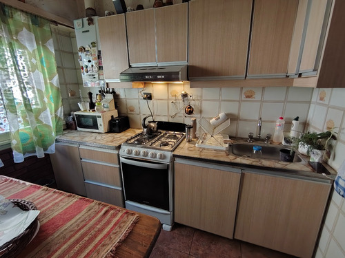 Venta Casa 4 Dorm., Patio Y Terraza - Boedo